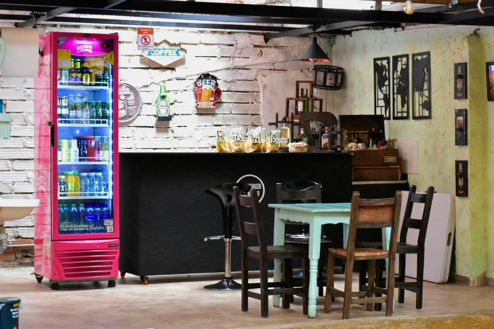 Hotel Hostal La Bodeguita Del Mundo Laureles Medellín